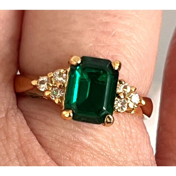 Vintage Ring Size 9 Green Crystal CZ 14K Gold Plate Mid-Century MCM 14T - Picture 10 of 10